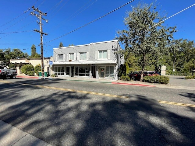 More Photos Of 617-619 Main St, Placerville Storefront Retail Residential For Lease