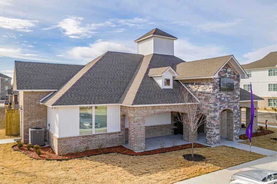 More Photos Of 617 Spallone Blvd, Springdale Apartments For Sale