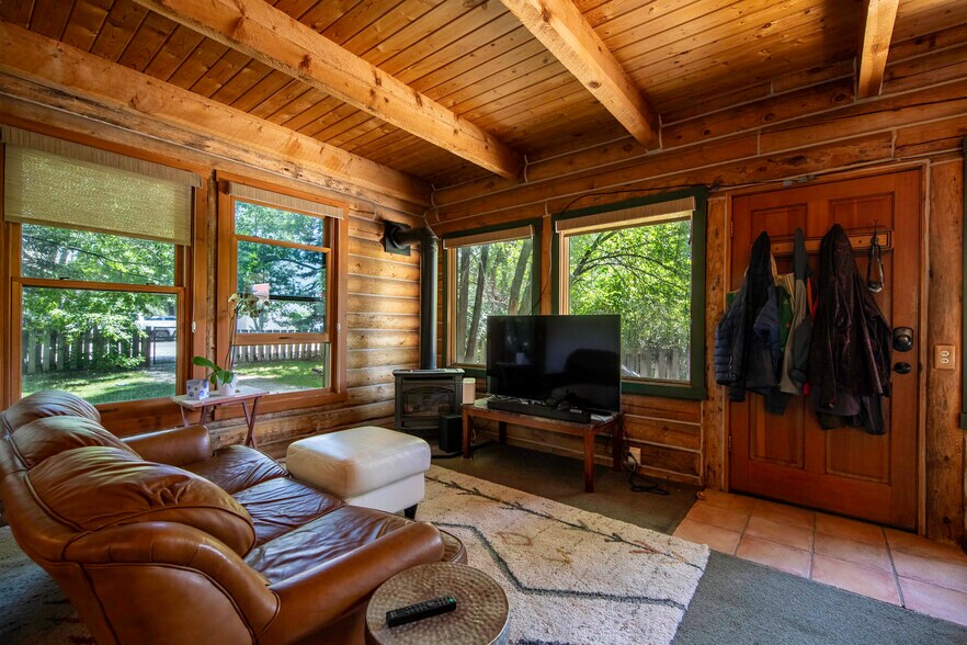 More Photos Of 309 N River St, Hailey Multifamily For Sale