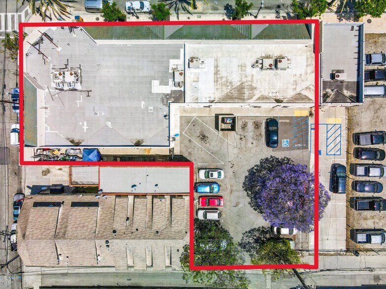 More Photos Of 413 W Whittier Blvd, Montebello General Retail For Sale