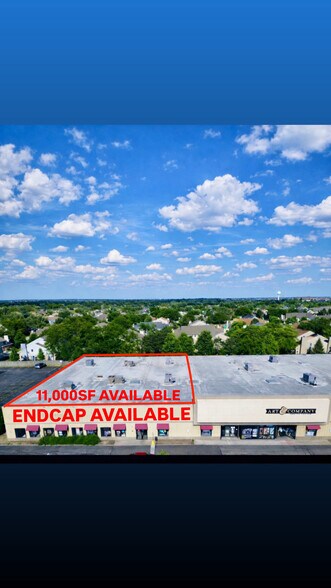 Primary Photo Of 15601-15625 S 94th Ave, Orland Park General Retail For Lease