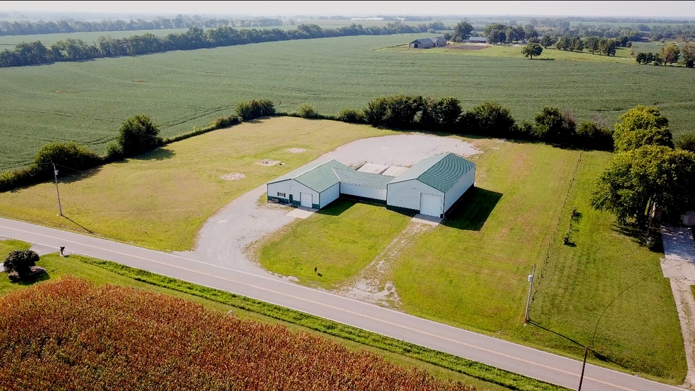 More Photos Of 26274 Highway H, Marshall Distribution For Sale