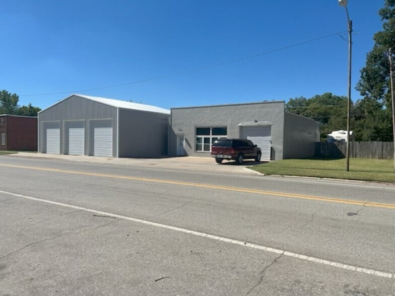 More Photos Of , Tonkawa Industrial For Sale