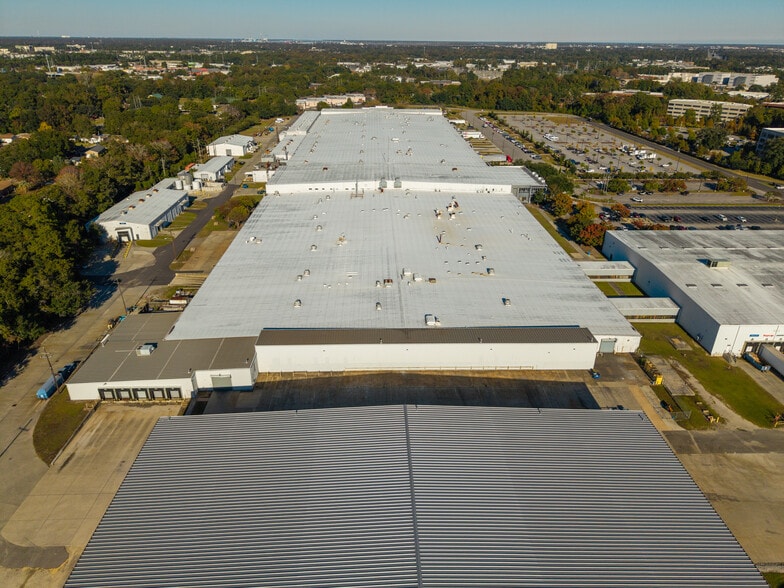 More Photos Of 4500 Leeds Ave, North Charleston Warehouse For Lease