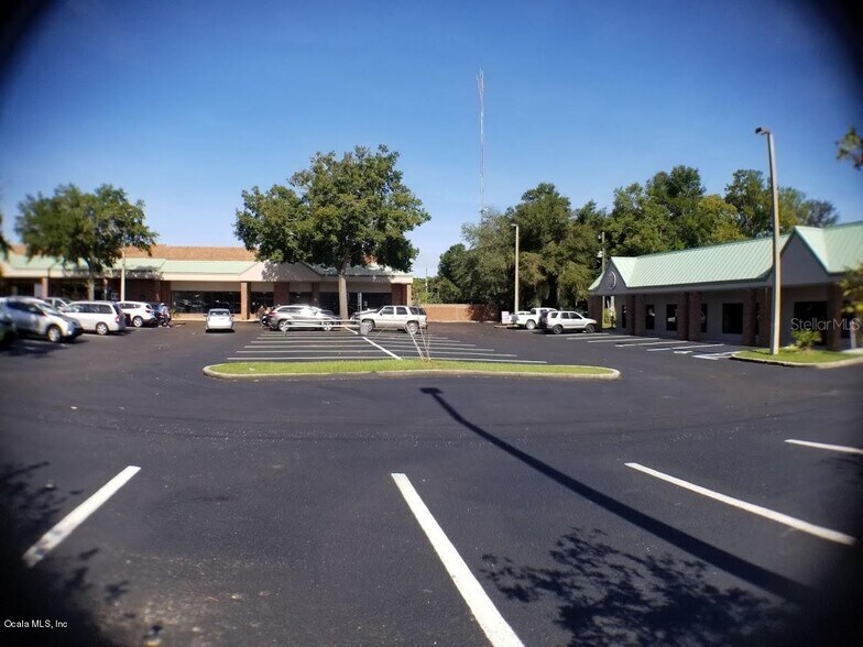 More Photos Of 1925 SW College Rd, Ocala Unknown For Lease