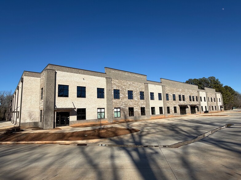 Primary Photo Of 411 Lakeshore Pky, Rock Hill Warehouse For Lease