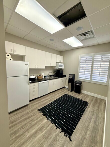 More Photos Of 2717 N Highway 89, Pleasant View Medical For Lease