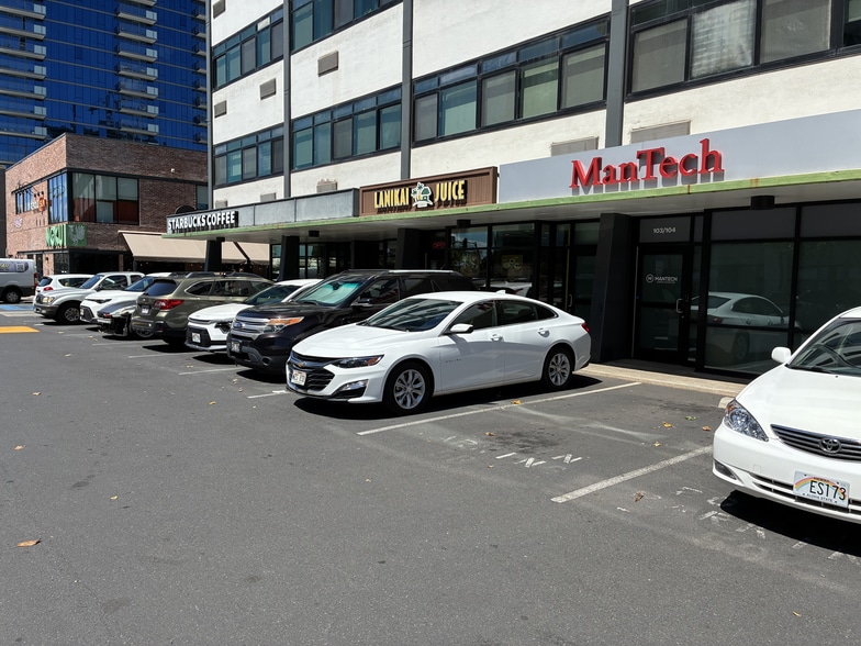More Photos Of 660 Ala Moana Blvd, Honolulu Storefront Retail Office For Lease