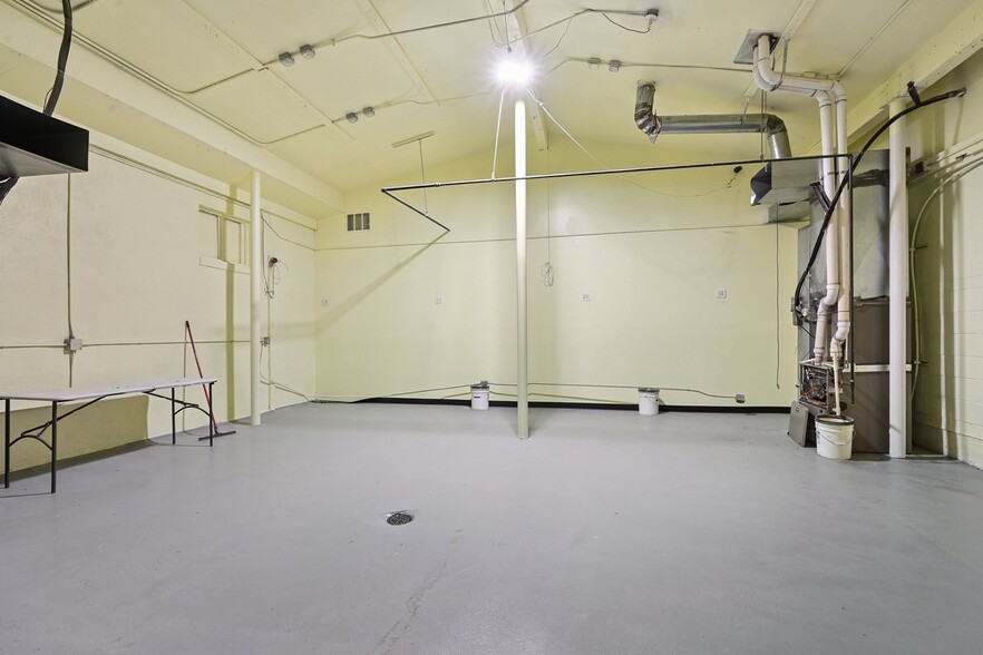 More Photos Of 3100 Blake St, Denver Storefront For Sale