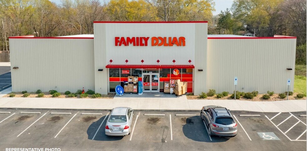 Primary Photo Of 9060 Hillsville Rd, Trinity General Retail For Sale