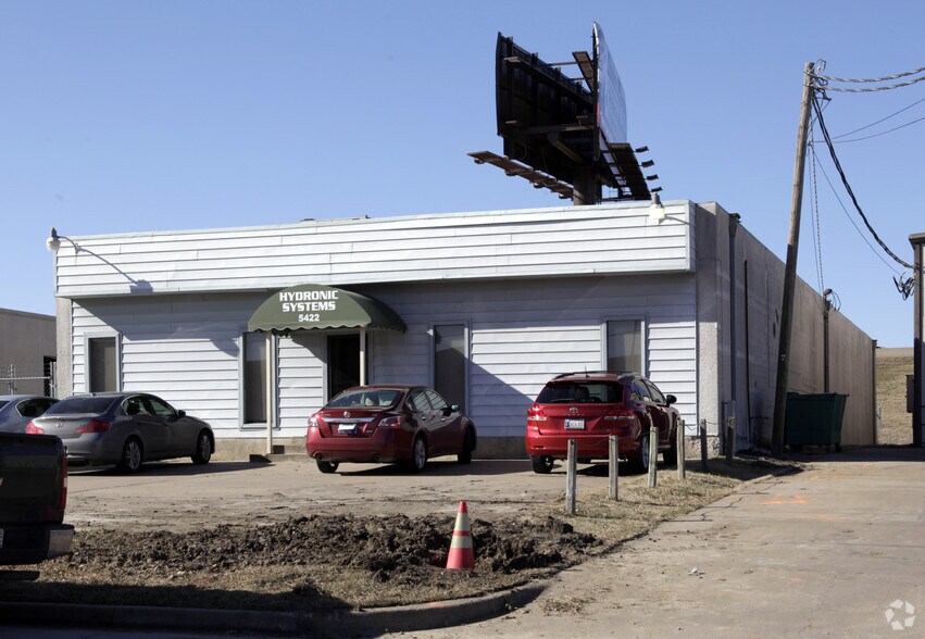 More Photos Of 5422 S 108th East Ave E, Tulsa Warehouse For Sale