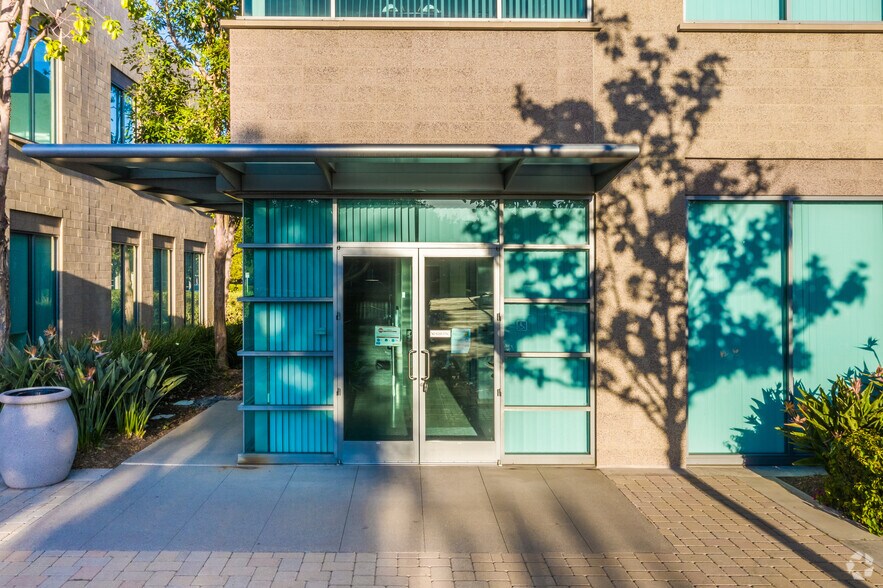 More Photos Of 16441 Scientific Way, Irvine Office For Sale