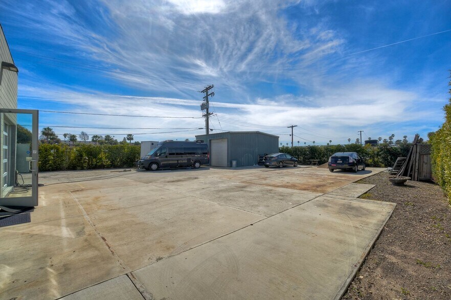 More Photos Of 1523 S Coast Hwy, Oceanside Freestanding For Sale