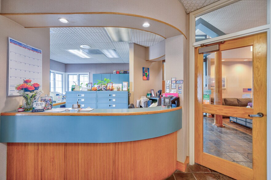 More Photos Of 16336 Whittier Blvd, Whittier Medical For Sale