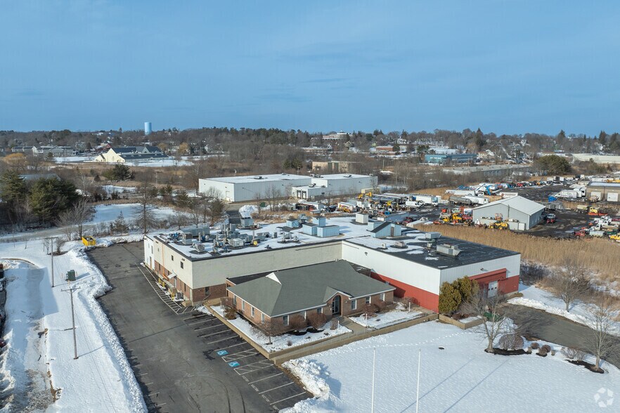 More Photos Of 9 Opportunity Way, Newburyport Research And Development For Lease
