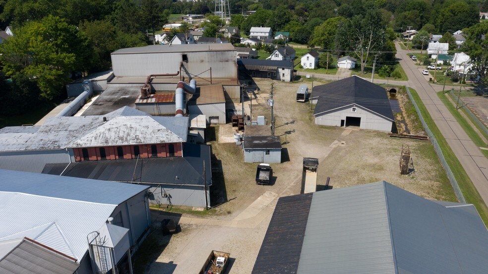 More Photos Of 283 N Main St, Fredericktown Industrial For Sale