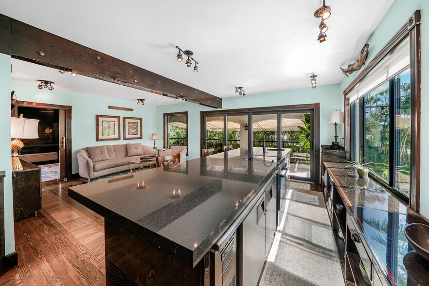 More Photos Of 512 Saint Lucie Crescent, Stuart Apartments For Sale