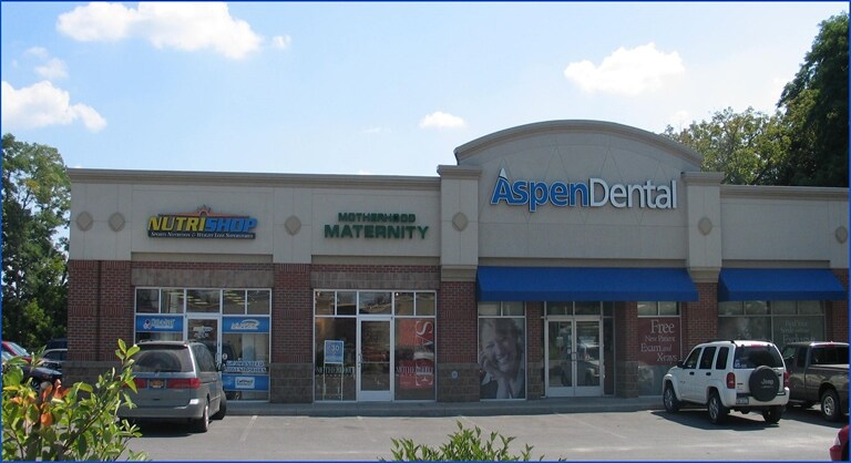 More Photos Of 4626-4630 Commercial Dr, New Hartford General Retail For Lease