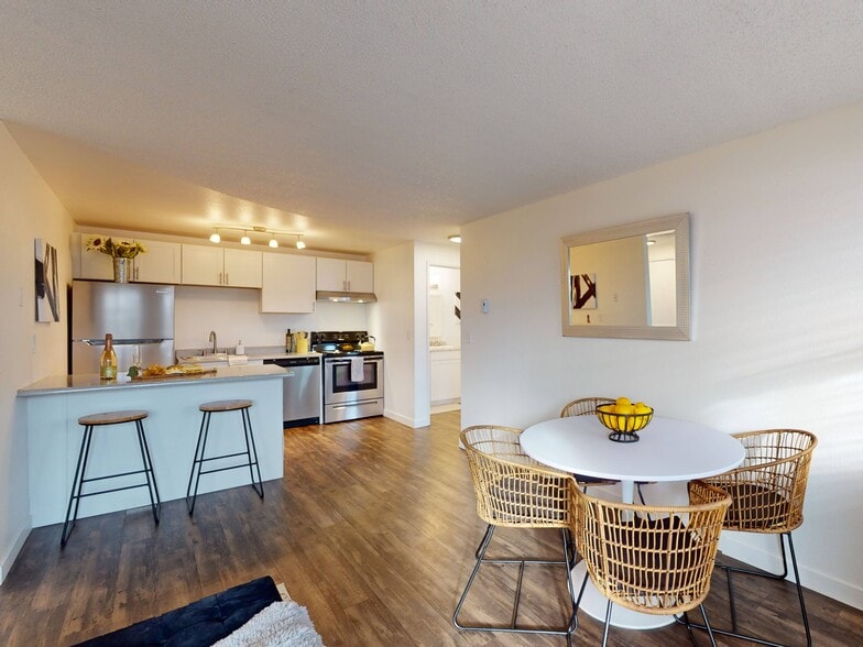 More Photos Of 465 N Arthur St, Kennewick Apartments For Sale