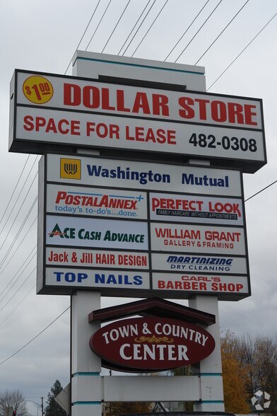 More Photos Of 710-910 W Francis Ave, Spokane Unknown For Lease