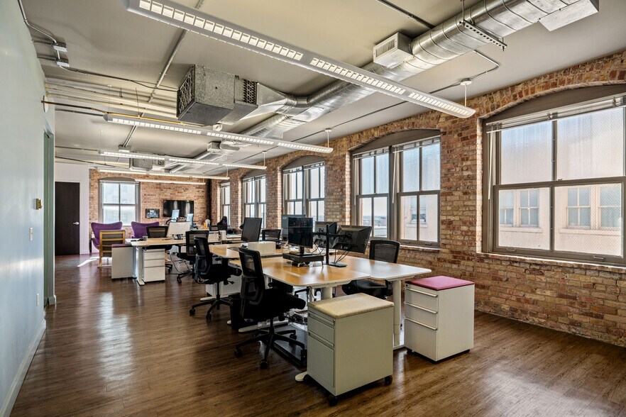 More Photos Of 8 E Broadway, Salt Lake City Office For Lease