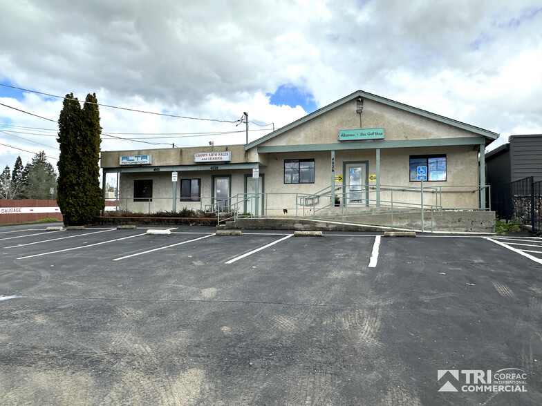 Primary Photo Of 4026-4044 Grass Valley Hwy, Auburn General Retail For Sale