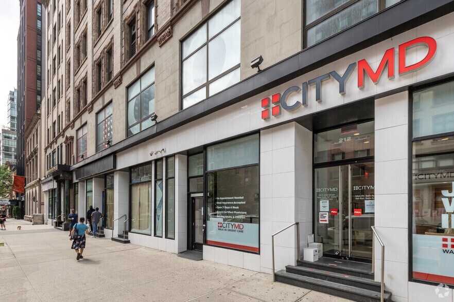 More Photos Of 220 E 23rd St, New York Office For Lease