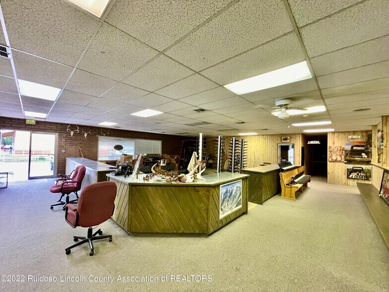 More Photos Of 2716 Sudderth Dr, Ruidoso Storefront For Sale