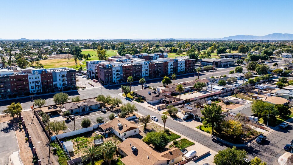 More Photos Of 200 N Nebraska St, Chandler Office For Sale