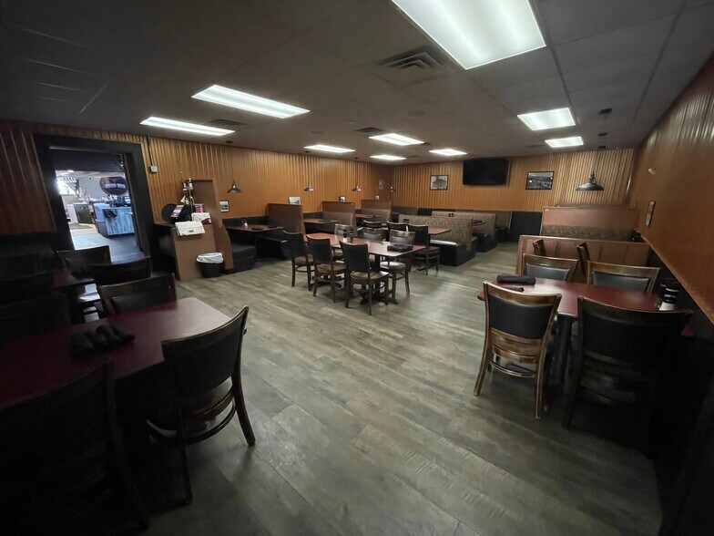 More Photos Of 201 E Main St, Hinton Restaurant For Sale