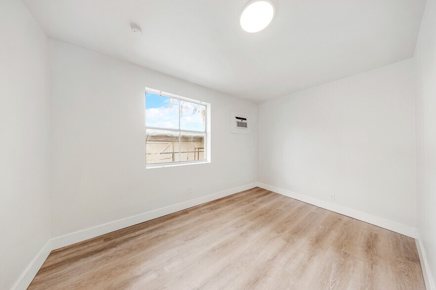 More Photos Of 1648 NW 33rd St, Miami Apartments For Sale
