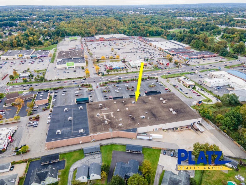 More Photos Of 550-670 Boardman Poland Rd, Youngstown Freestanding For Lease