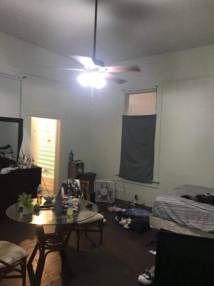 More Photos Of 415 Dewey St, Waycross Apartments For Sale