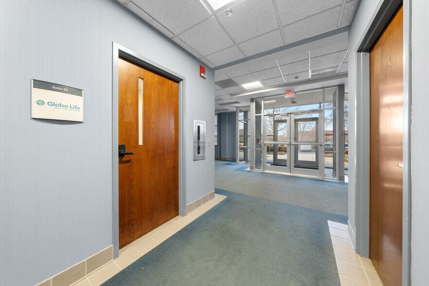More Photos Of 4160 Piedmont Pky, Greensboro Office For Lease