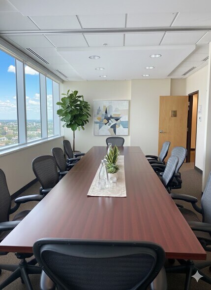 More Photos Of 1990 Main St, Sarasota Loft Creative Space For Lease