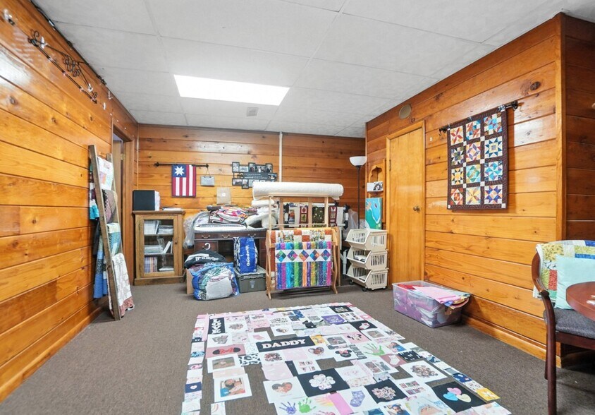 More Photos Of 5402-5404 N Main St, Dayton Office For Sale