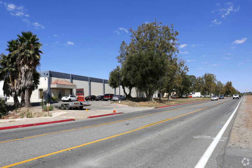 More Photos Of 27635 Diaz Rd, Temecula Manufacturing For Sale
