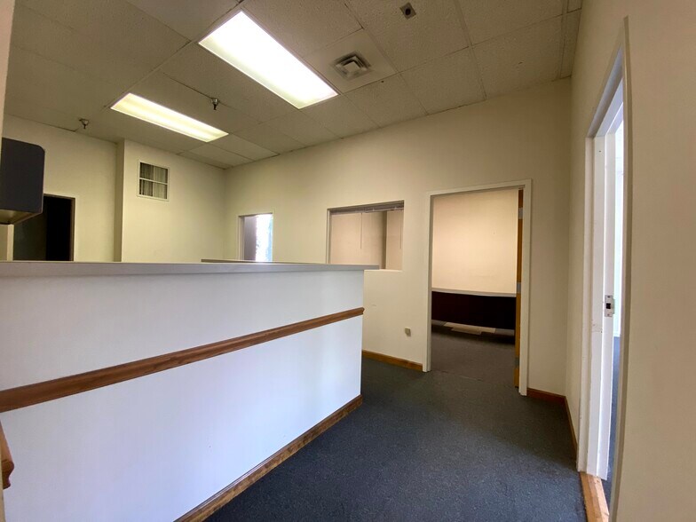 More Photos Of 208-210 Grant St, Pittsburgh Medical For Lease