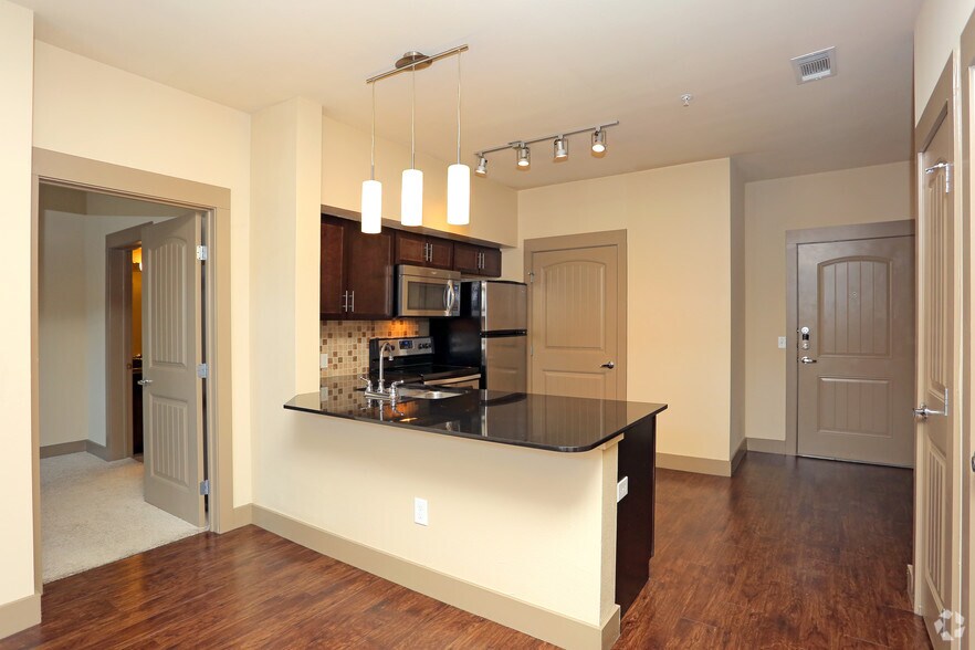 More Photos Of 1325 N Walker Ave, Oklahoma City Apartments For Lease