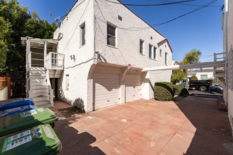 More Photos Of 1601-16031/2 S Hayworth Ave, Los Angeles Apartments For Sale