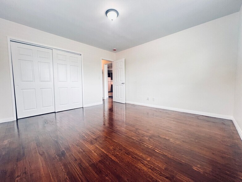 More Photos Of 422 S Date St, Escondido Apartments For Sale