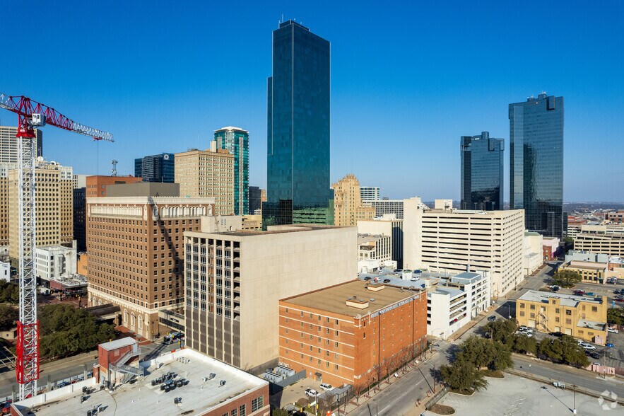 More Photos Of 210 E 7th St, Fort Worth Office For Lease