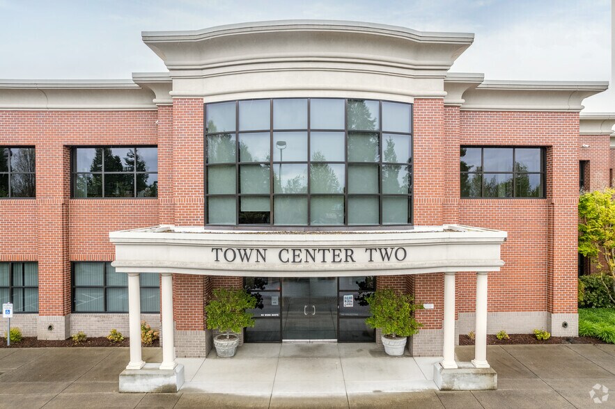 More Photos Of 16821 SE McGillivray Blvd, Vancouver Office For Sale