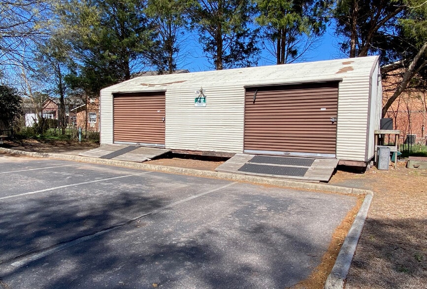 More Photos Of 385 N Witchduck Rd, Virginia Beach Freestanding For Sale