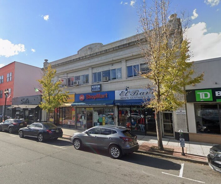 More Photos Of 6135 Bergenline Ave, West New York Storefront Retail Residential For Lease