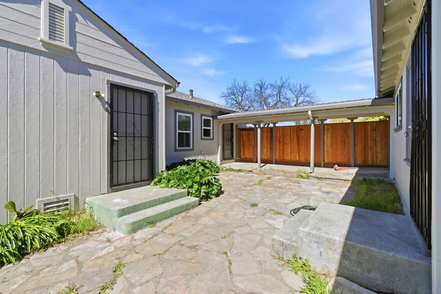 More Photos Of 2417 Springs Rd, Vallejo Daycare Center For Lease