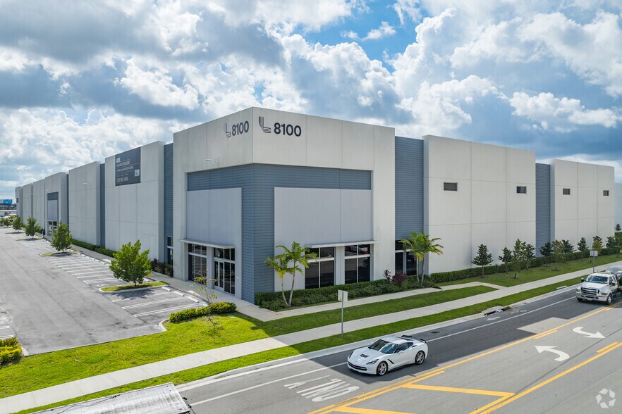 More Photos Of 8130 NW 74th St, Medley Unknown For Lease