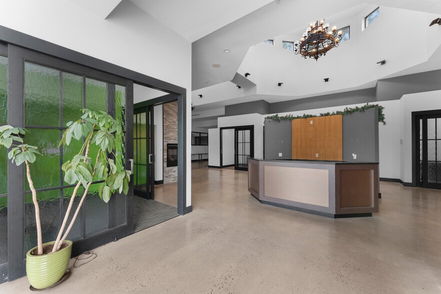 More Photos Of 7373 Comfort Inn Dr, Warrenton General Retail For Sale