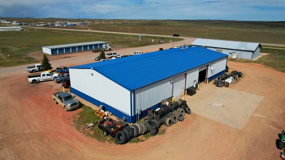 More Photos Of 1213 Elkhorn Dr, Wright Auto Repair For Sale