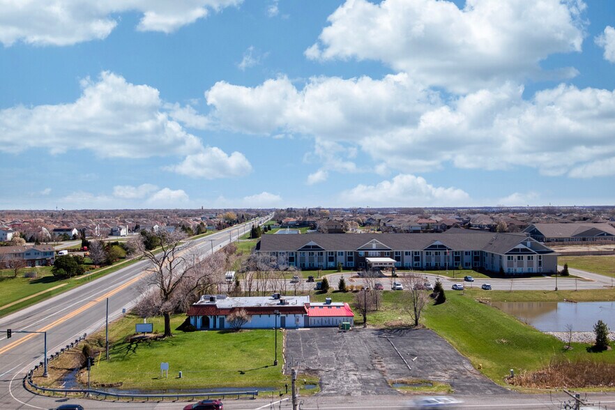 More Photos Of 6363 Lincoln Hwy, Matteson Office For Sale